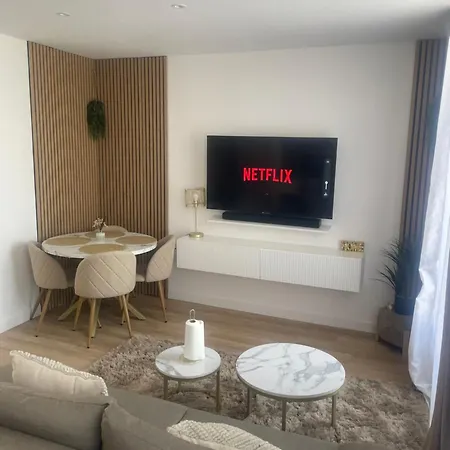 Jacuzzi Proche Cite Gastronomique Lägenhet *