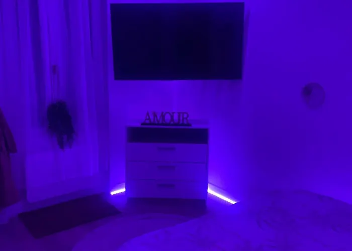 Jacuzzi Proche Cite Gastronomique 公寓 *